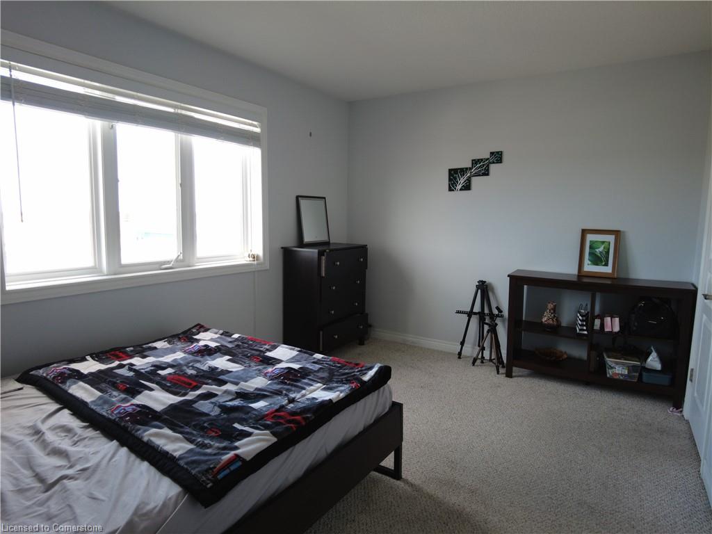 30 Bloom Crescent Property Photo 17