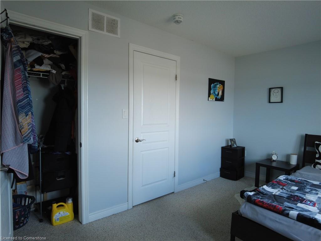 30 Bloom Crescent Property Photo 18