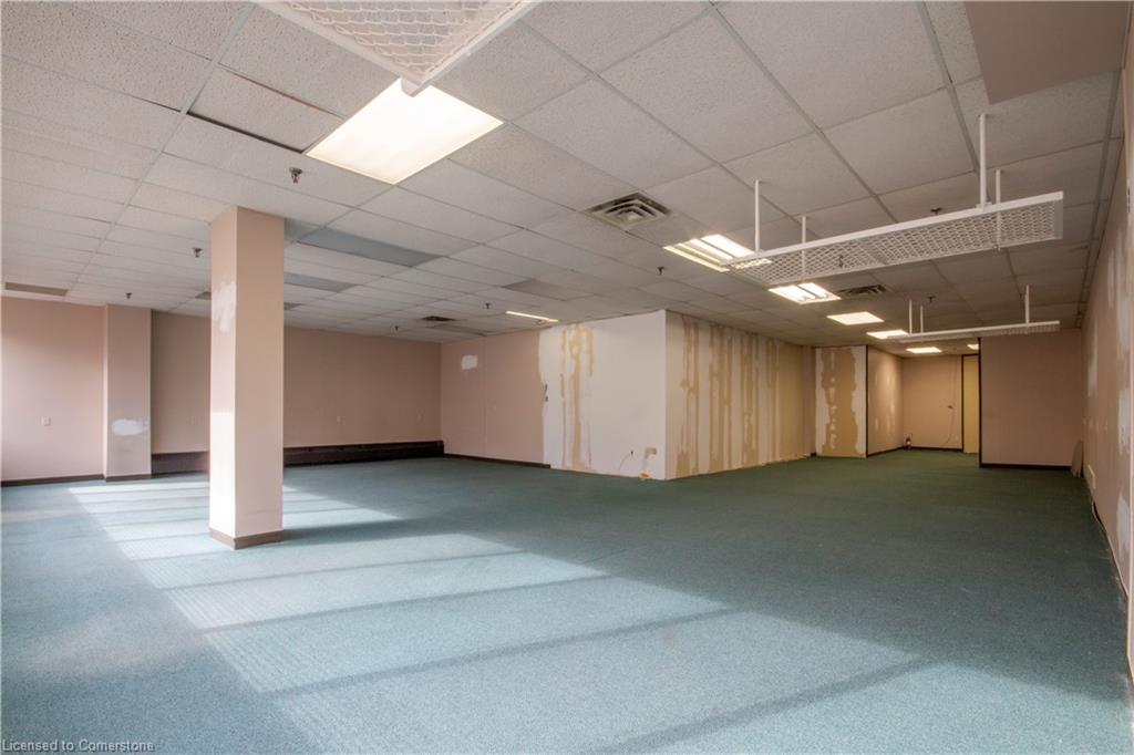 206-200 James Street S Property Photo