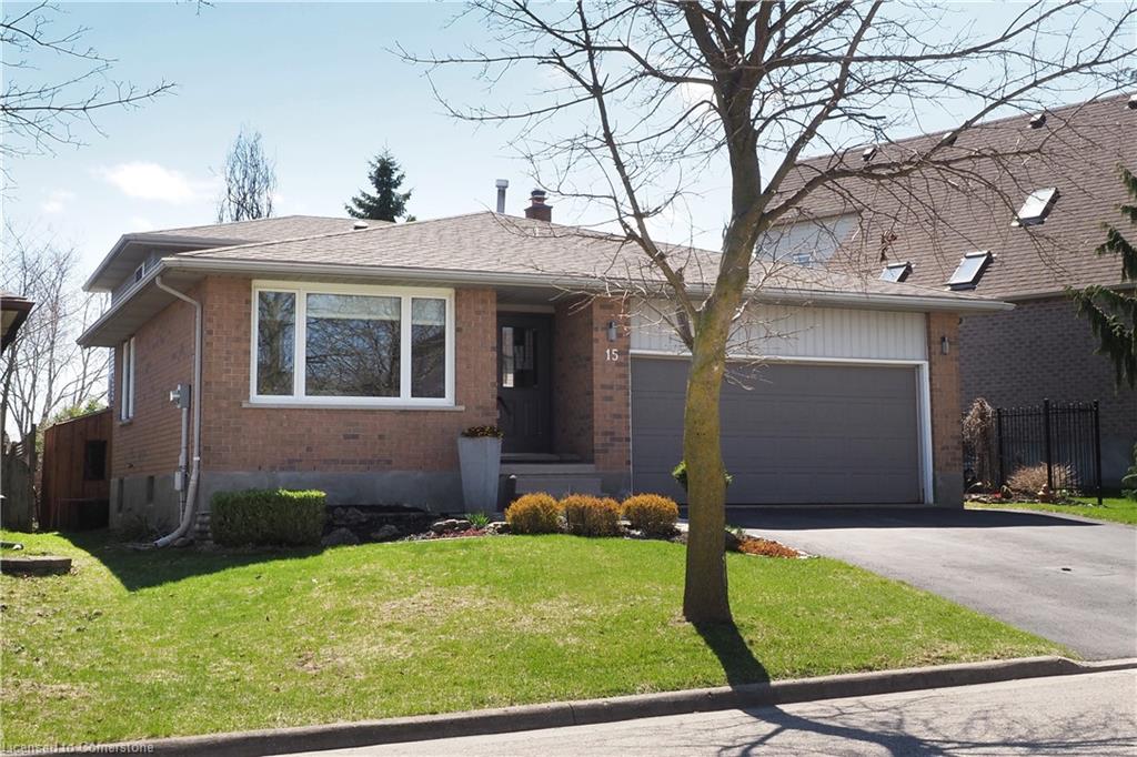 15 Windermere Court Property Photo