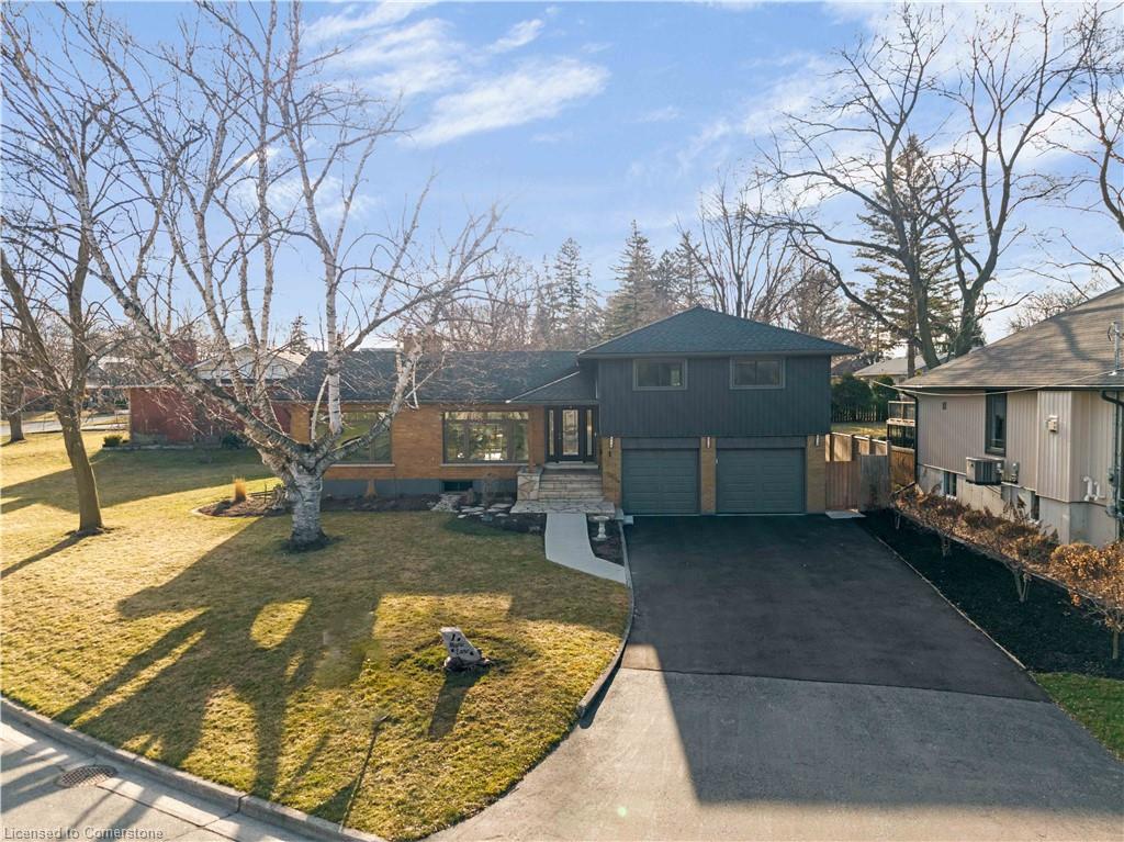 1 Maple Lane Property Photo 5