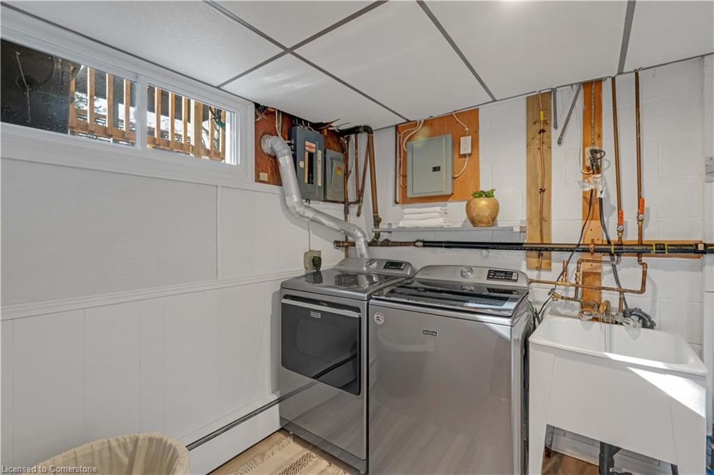1 Maple Lane Property Photo 38
