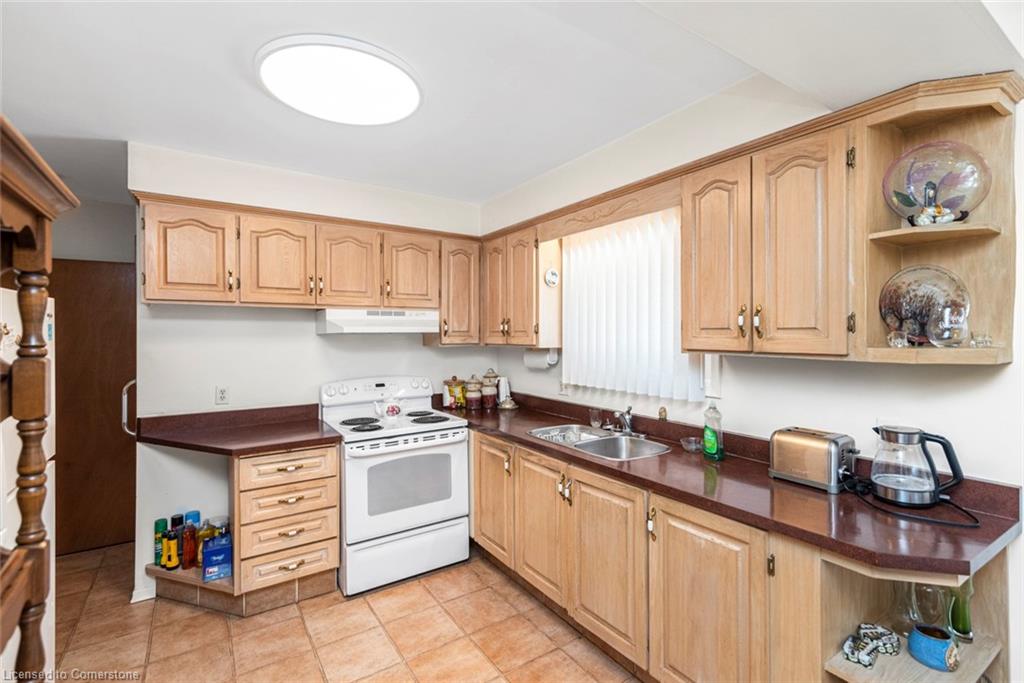 176 Walter Avenue S Property Photo 16
