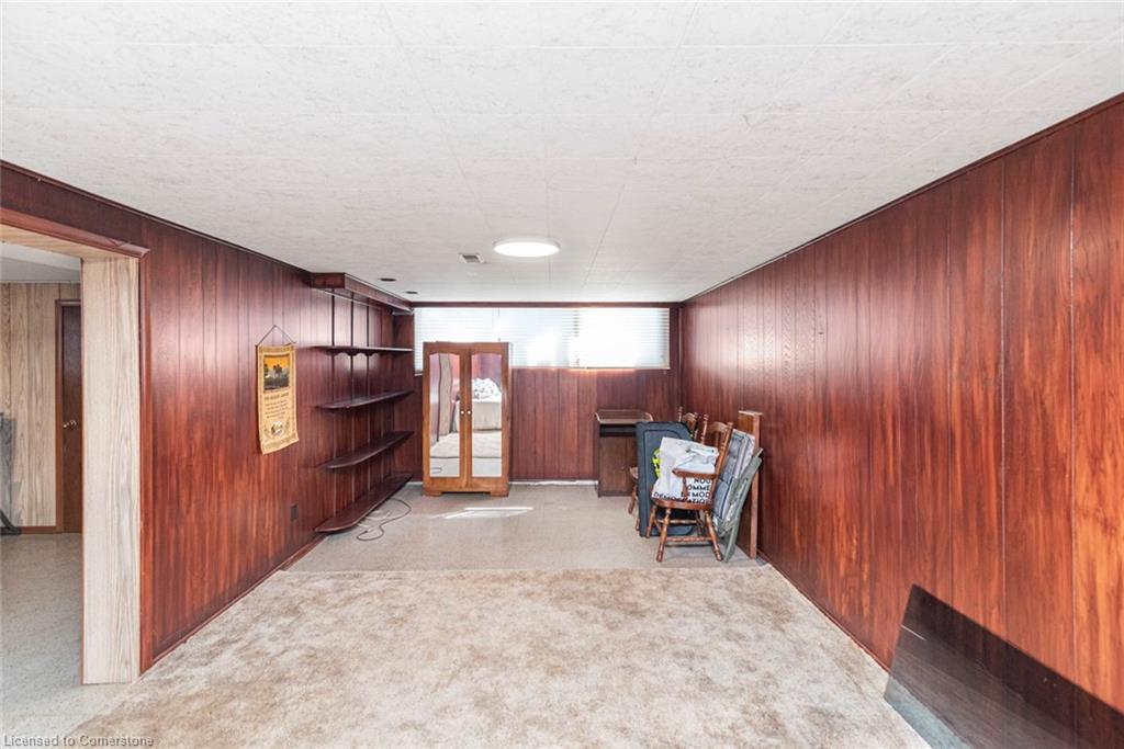 176 Walter Avenue S Property Photo 32