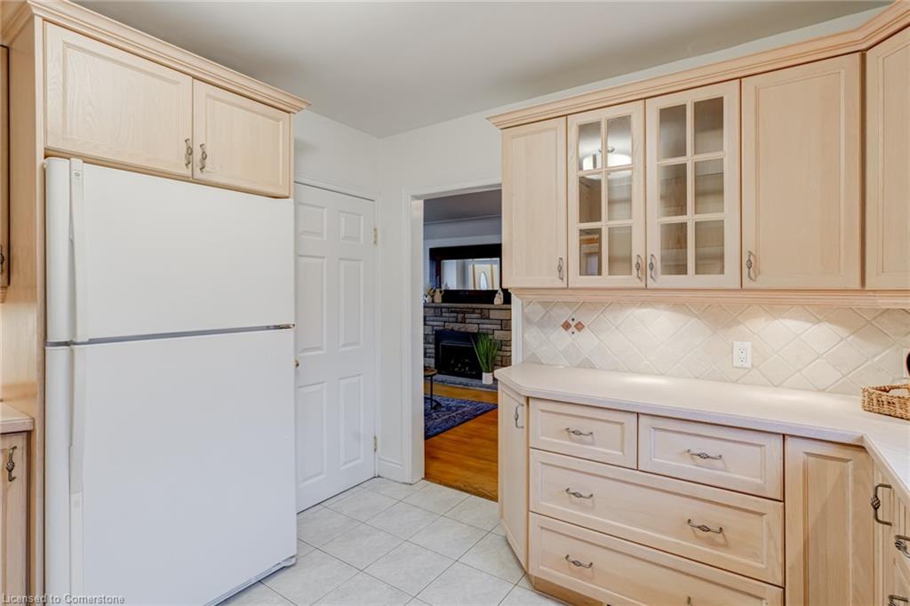 21 Gailmont Drive Property Photo 9
