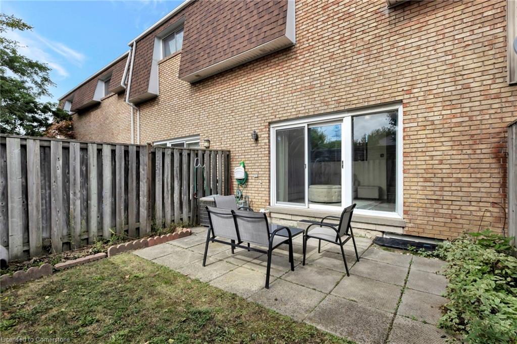 60-11 Harrisford Street Property Photo 24