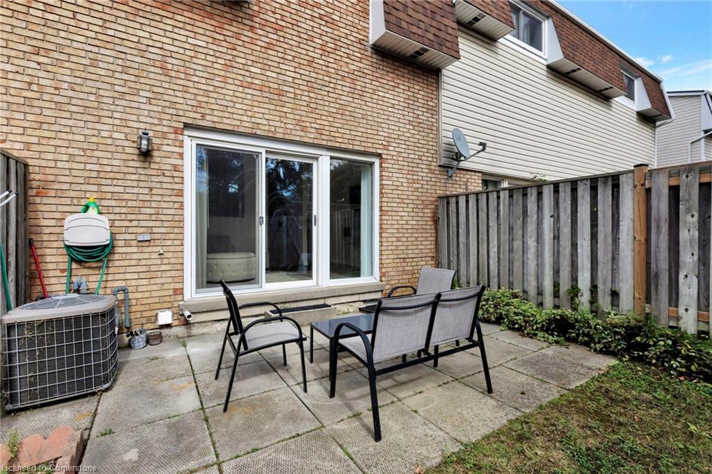 60-11 Harrisford Street Property Photo 25