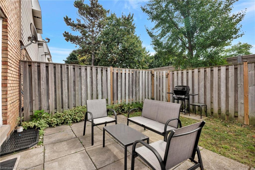 60-11 Harrisford Street Property Photo 26