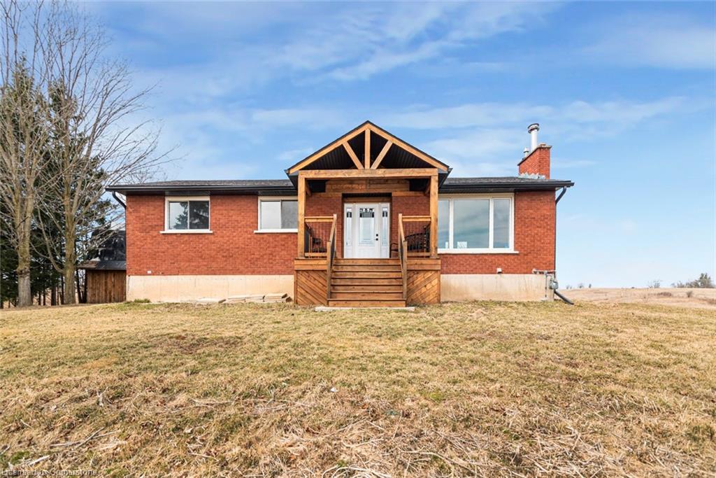 273 Bateman Line Property Photo