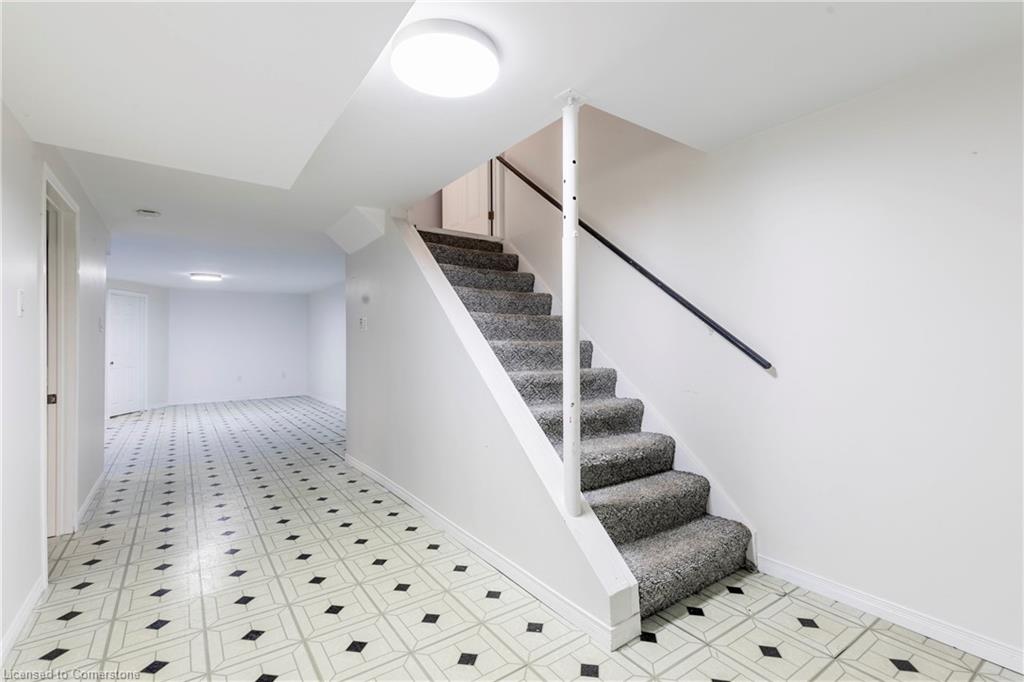 35 Banbury Drive Property Photo 43