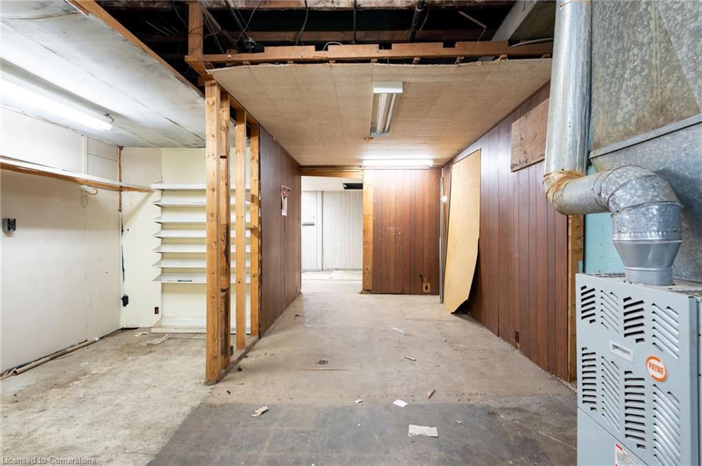 180 Mary Street Property Photo 8
