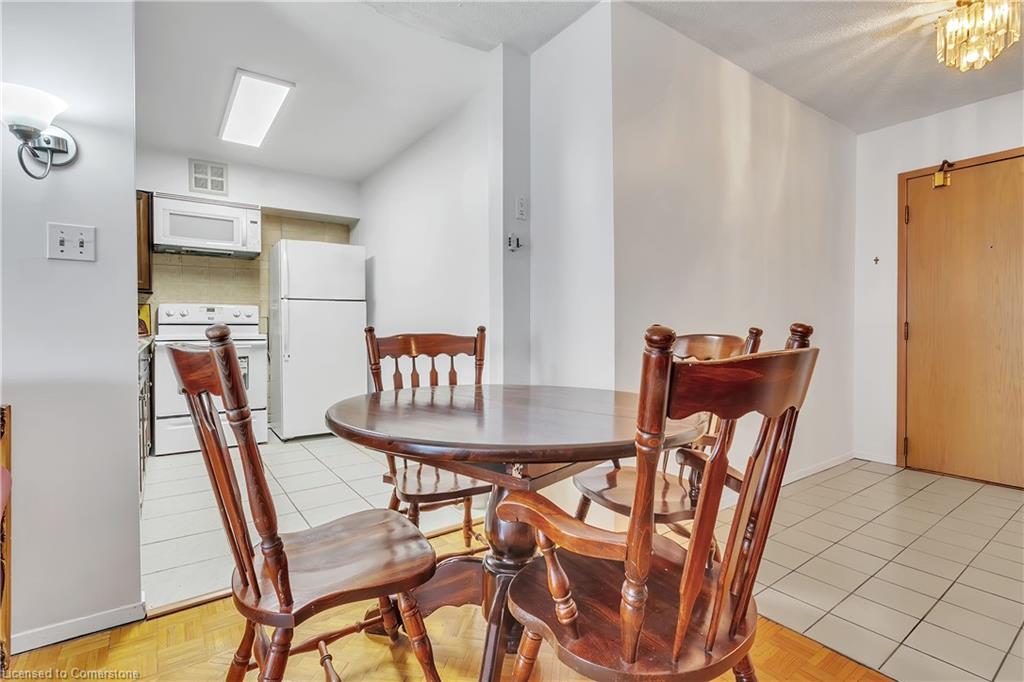 756-24 Southport Street Property Photo 11