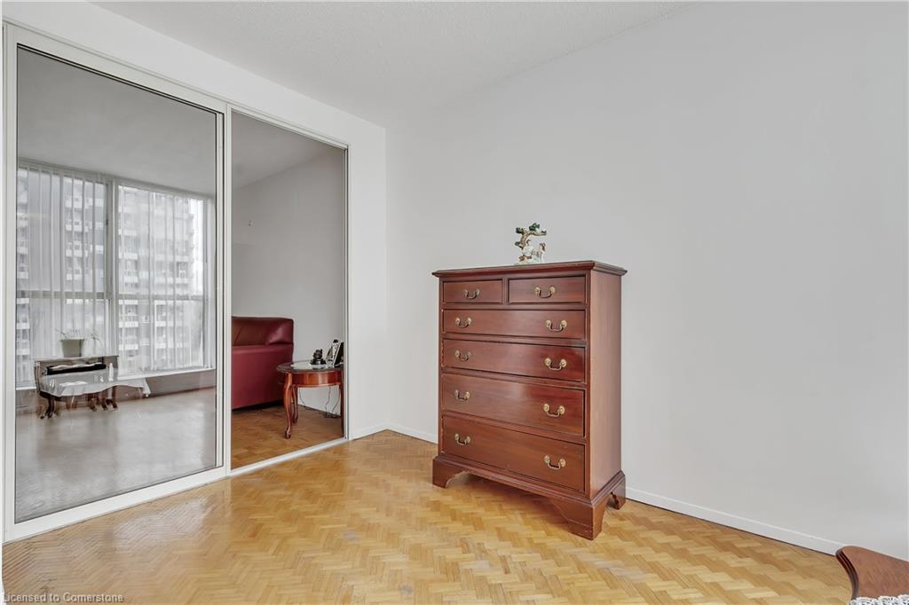 756-24 Southport Street Property Photo 23