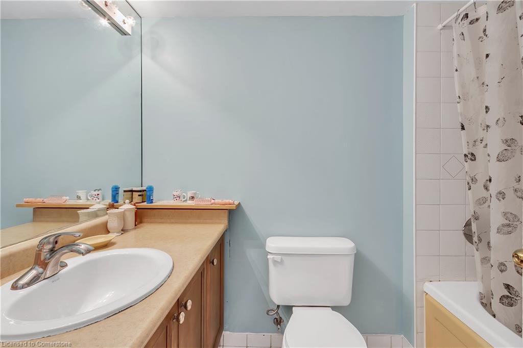 756-24 Southport Street Property Photo 25
