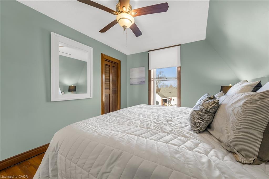 299 Caithness Street E Property Photo 19