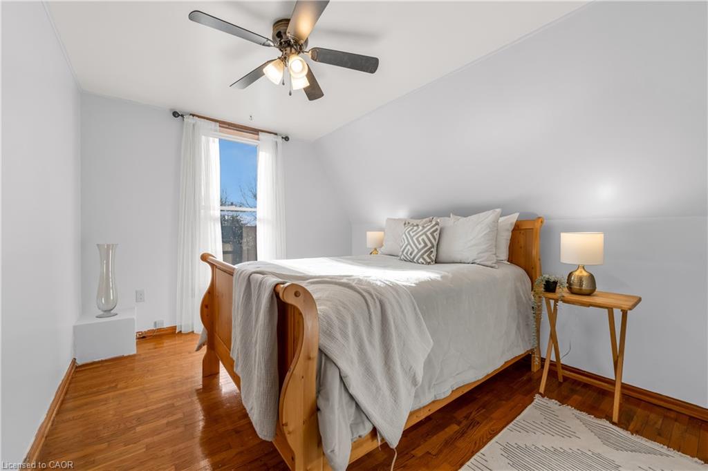 299 Caithness Street E Property Photo 23