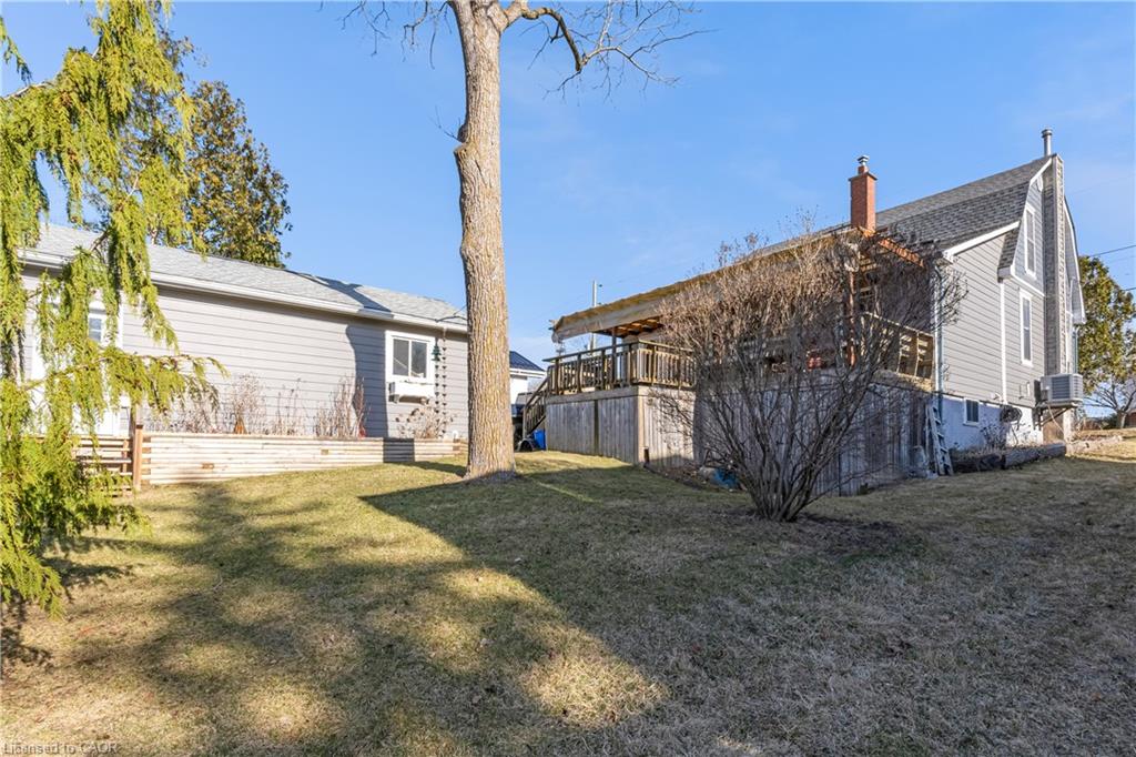 299 Caithness Street E Property Photo 31