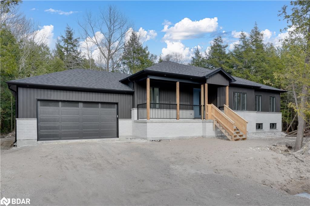 48 Iroquois Crescent Property Photo