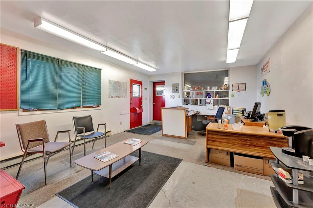 11 Clarence Street Property Photo 8