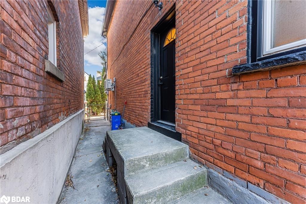 57 Stirton Street Property Photo 32