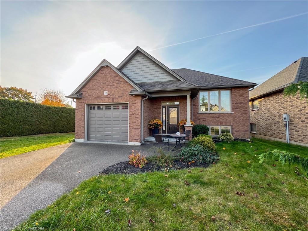 12 Cottonwood Street Property Photo