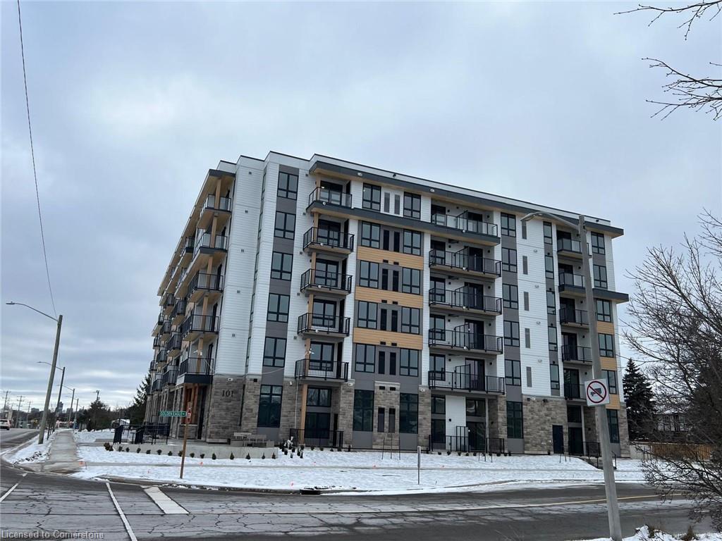 442 Lakeshore North Real Estate Listings Main Image