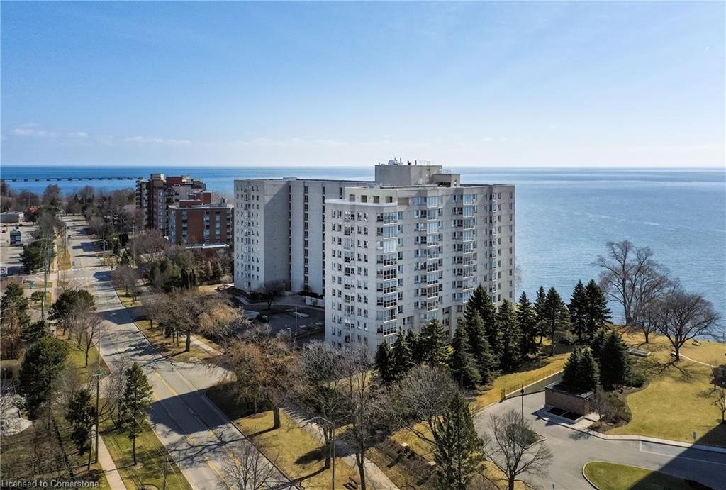 902-5280 Lakeshore Road Property Photo