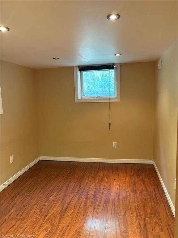 320 Guelph Street Property Photo 12