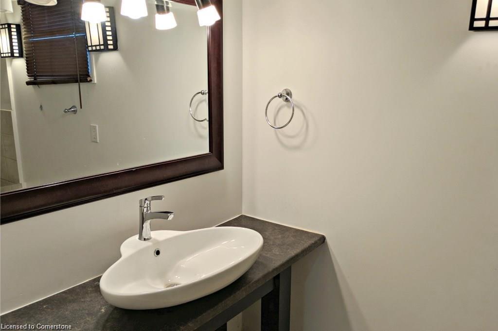 320 Guelph Street Property Photo 14