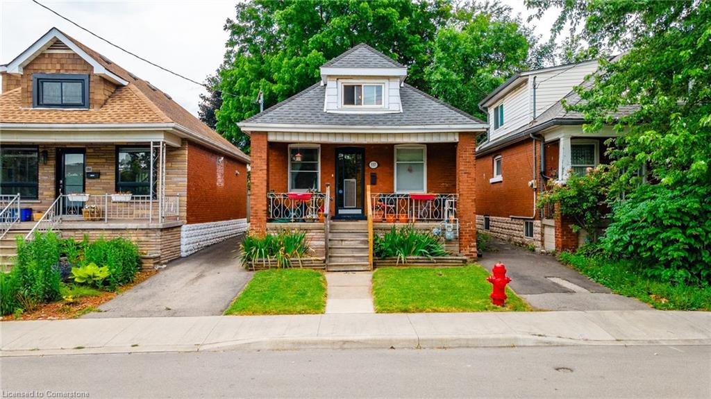 537 Ferguson Avenue N Property Photo