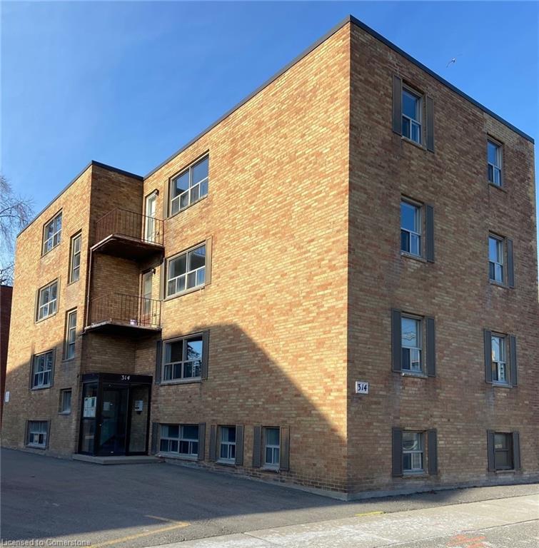 314 Lakeshore Road W Property Photo