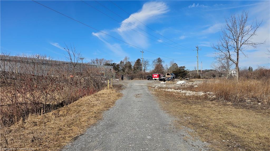 127 Dufferin Avenue Property Photo 16
