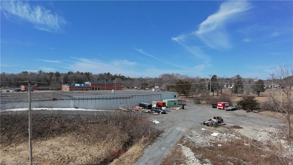 127 Dufferin Avenue Property Photo 22