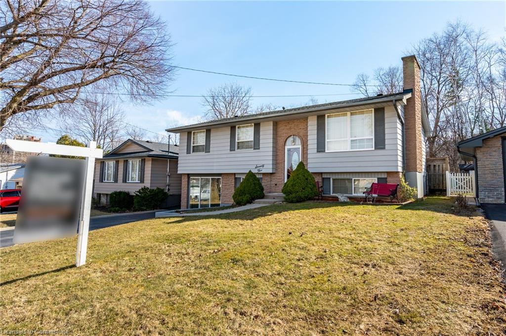 75 Hanover Place Property Photo 3