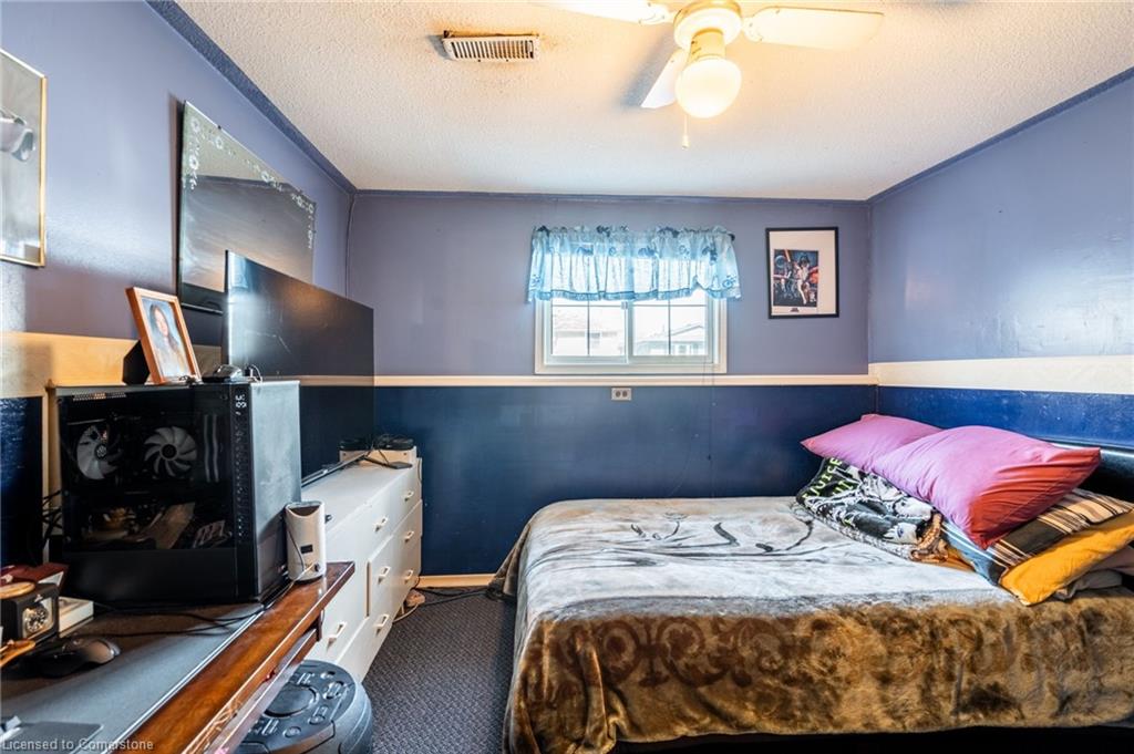 75 Hanover Place Property Photo 34