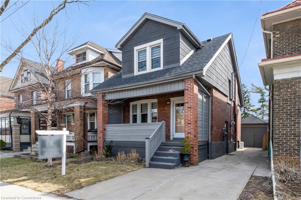 152 Balmoral Avenue N Property Photo 1