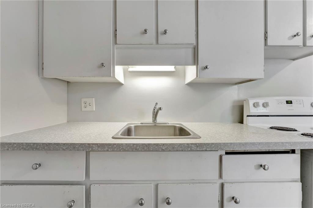 16 East Avenue Property Photo 13