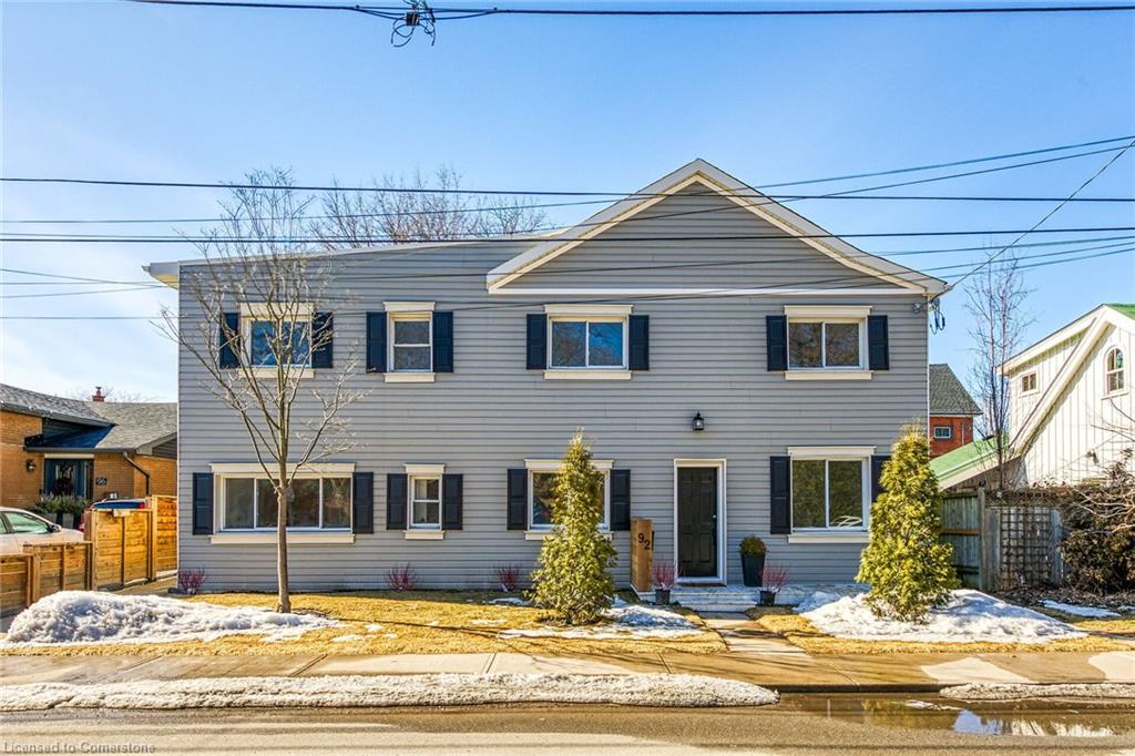92 Pearl Street S Property Photo