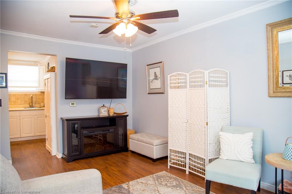 108 Mcnab Street E Property Photo 11