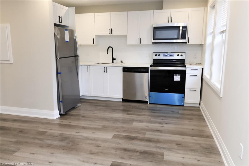 574 Cannon Street E Property Photo 13