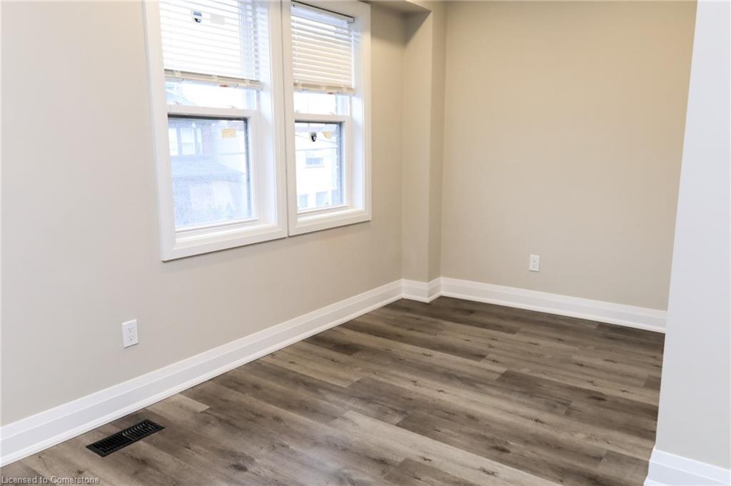574 Cannon Street E Property Photo 14