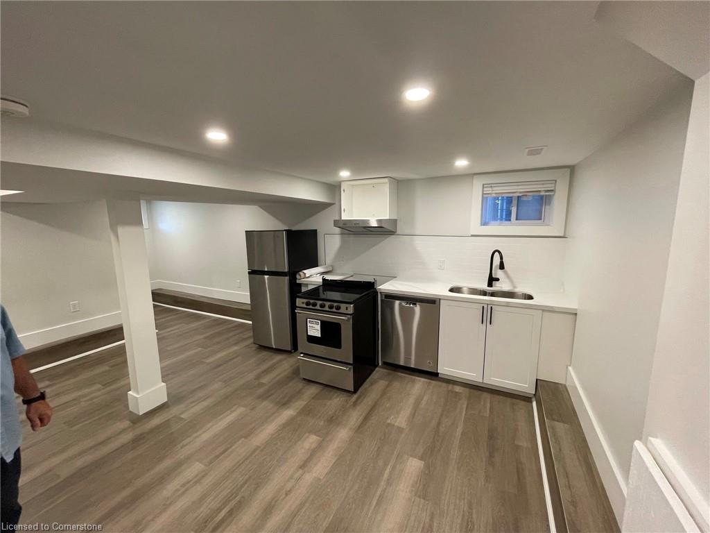 574 Cannon Street E Property Photo 25
