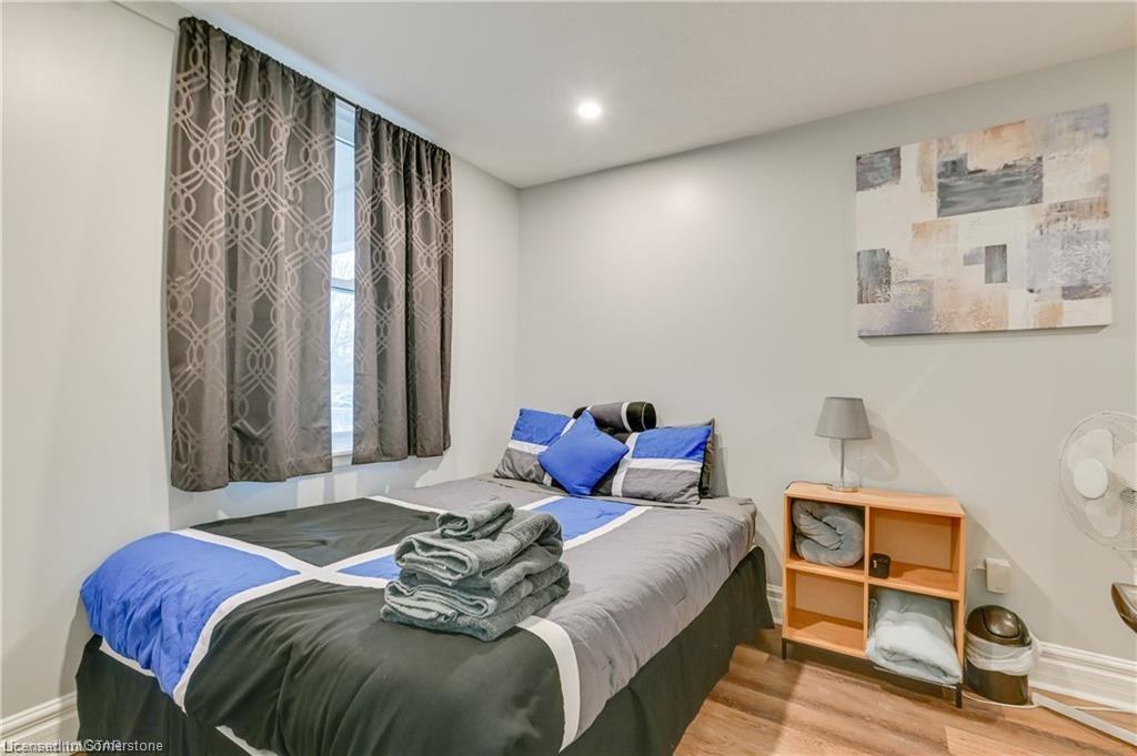 12 Cartwright Street Property Photo 7