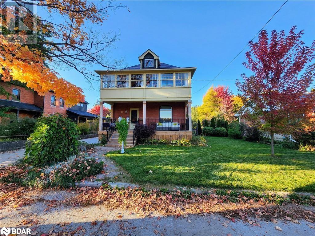 12 Elizabeth Street W Property Photo