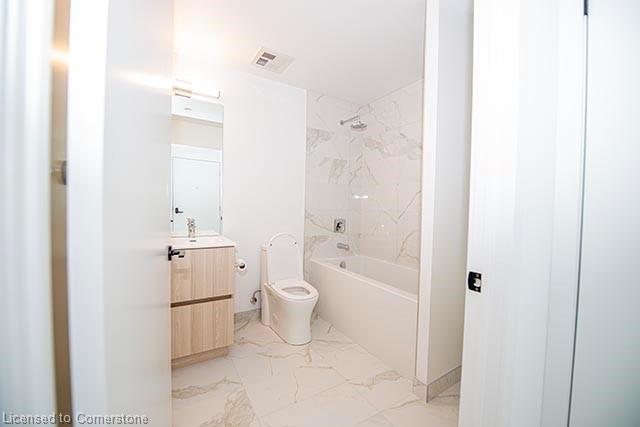 345-215 Lakeshore Road W Property Photo 19