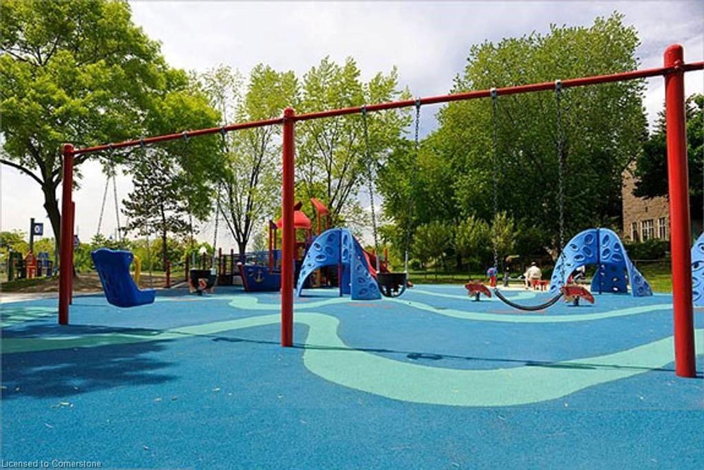 345-215 Lakeshore Road W Property Photo 37