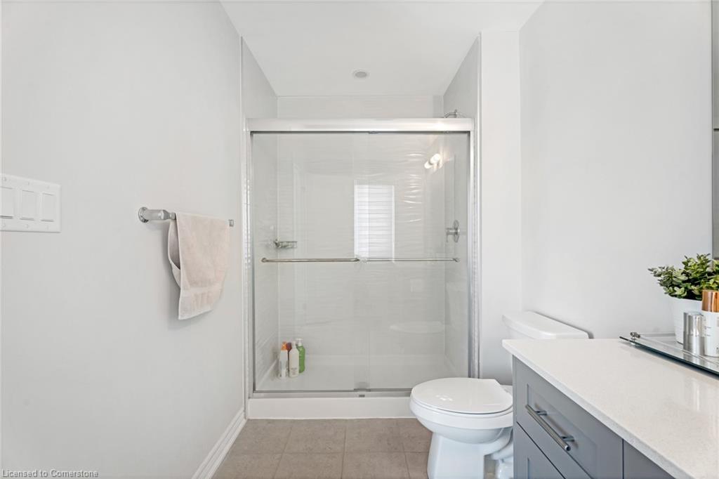 127 Starfire Crescent Property Photo 33