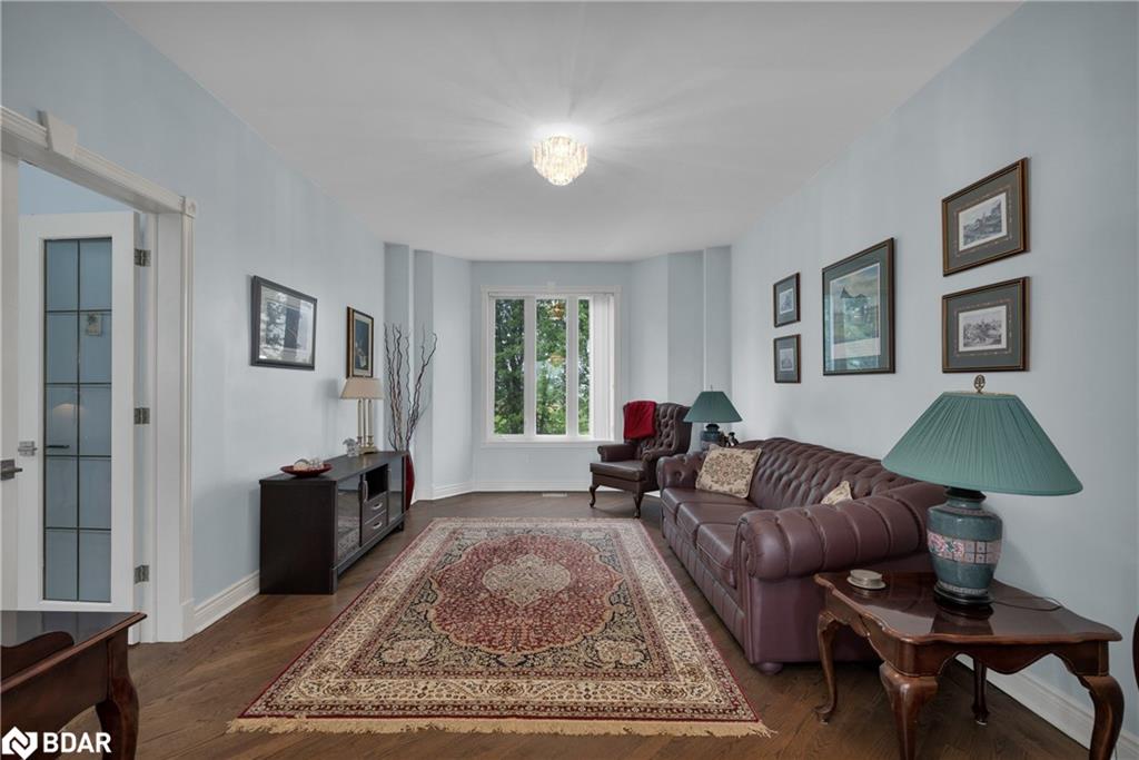 433143 4 Line Property Photo 24