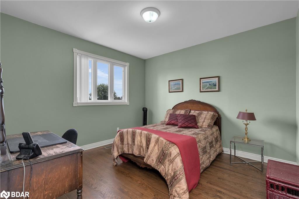 433143 4 Line Property Photo 26