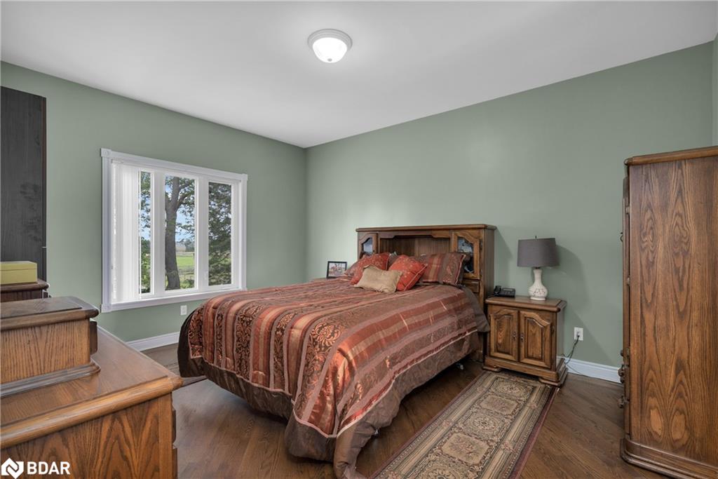 433143 4 Line Property Photo 29